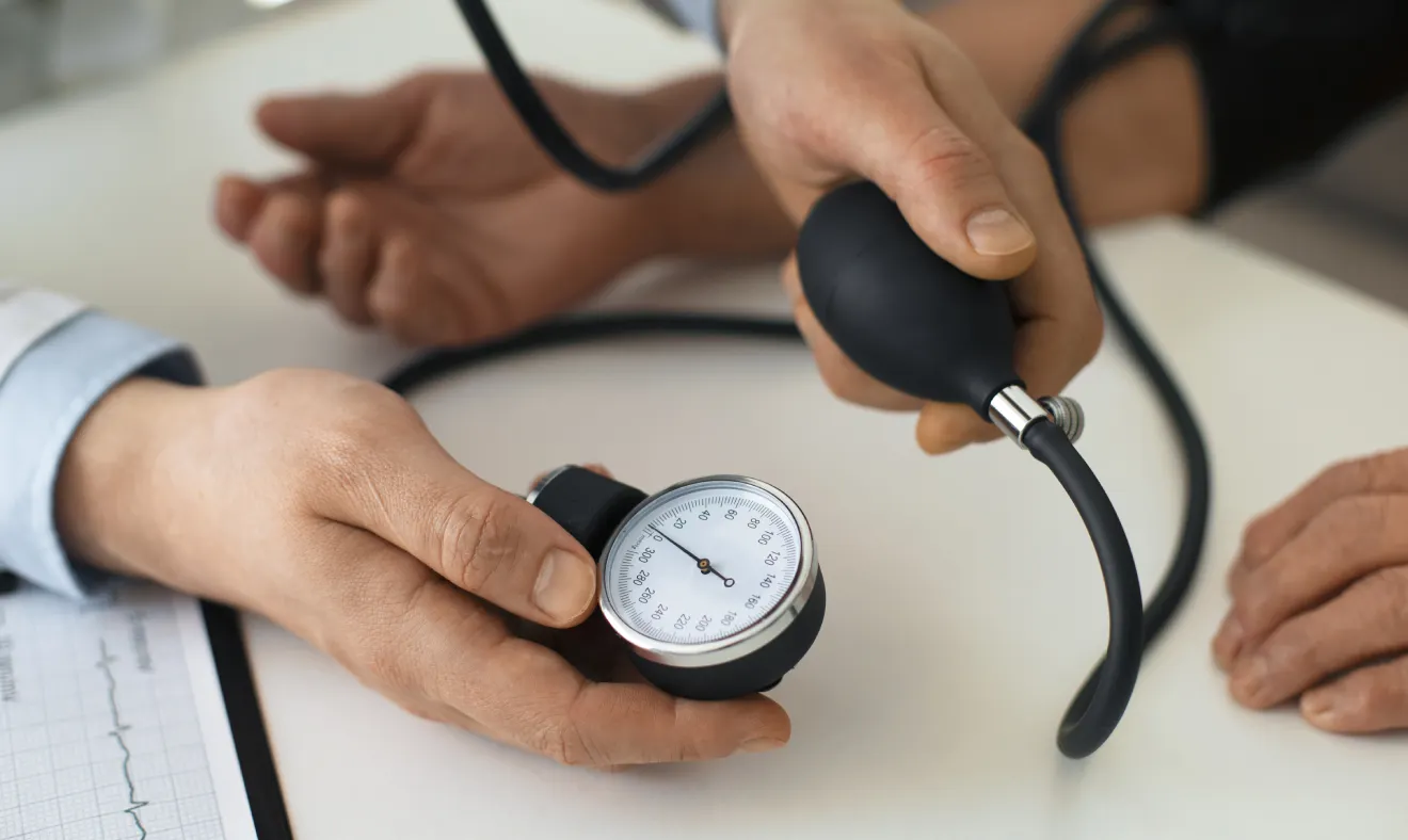 Hipertensão arterial: o que é, sintomas e tratamentos